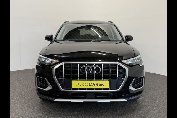 Audi Q3 35 TFSI Advanced Automaat Panoramadak Navigatie Apple Carplay Android Auto 360 camera Parkeersensoren Cruise Control Alacantara Full Led Stoelverwarming Climate Control Lichtmetalen velgen