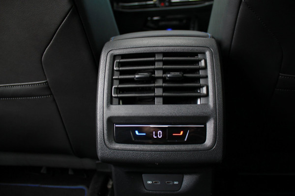 Volkswagen Golf 2.0 TSI R 4Motion