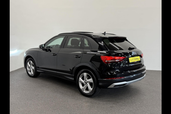 Audi Q3 35 TFSI Advanced Automaat Panoramadak Navigatie Apple Carplay Android Auto 360 camera Parkeersensoren Cruise Control Alacantara Full Led Stoelverwarming Climate Control Lichtmetalen velgen