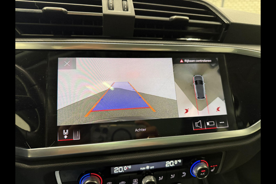 Audi Q3 35 TFSI Advanced Automaat Panoramadak Navigatie Apple Carplay Android Auto 360 camera Parkeersensoren Cruise Control Alacantara Full Led Stoelverwarming Climate Control Lichtmetalen velgen