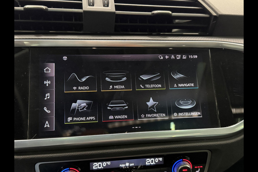 Audi Q3 35 TFSI Advanced Automaat Panoramadak Navigatie Apple Carplay Android Auto 360 camera Parkeersensoren Cruise Control Alacantara Full Led Stoelverwarming Climate Control Lichtmetalen velgen
