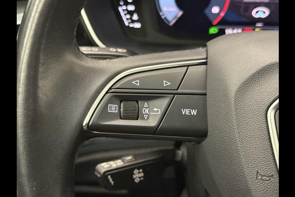 Audi Q3 35 TFSI Advanced Automaat Panoramadak Navigatie Apple Carplay Android Auto 360 camera Parkeersensoren Cruise Control Alacantara Full Led Stoelverwarming Climate Control Lichtmetalen velgen