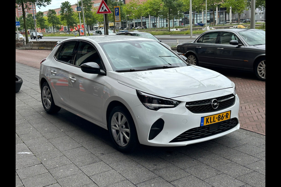 Opel Corsa 1.2 Elegance Aut Leer Airco Camera Carplay PDC