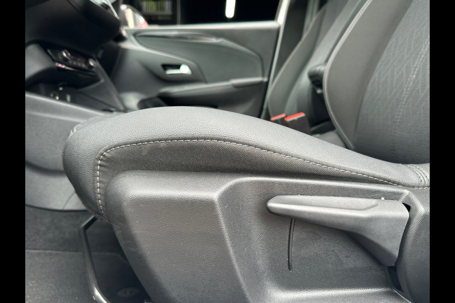 Opel Corsa 1.2 Elegance Aut Leer Airco Camera Carplay PDC
