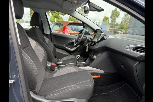 Peugeot 2008 1.2 PureTech Blue Lion 2e Eigenaar,131pk,Carplay,Navi,Dealer Onderhouden,6 Bak,D-riem vv in 2024,Pdc,N.A.P,Apk tot 04-2027