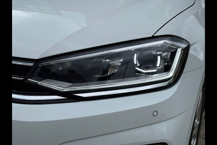 Volkswagen Golf Sportsvan 1.5 TSI ACT Highline Edition NIEUWE APK GARANTIE 150PK
