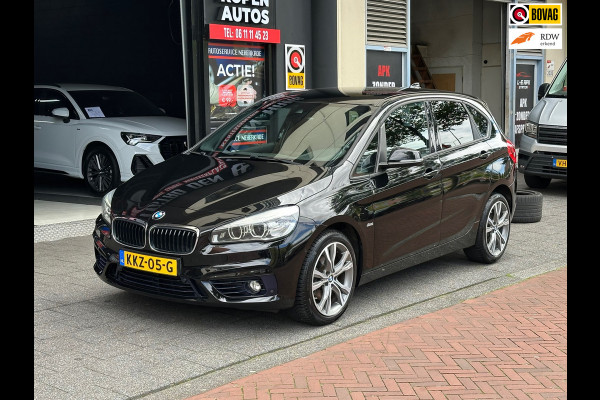 BMW 2 Serie Active Tourer 220i High Executive Aut Navi Clima PDC Stoelverwarming