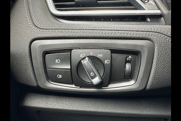 BMW 2 Serie Active Tourer 220i High Executive Aut Navi Clima PDC Stoelverwarming