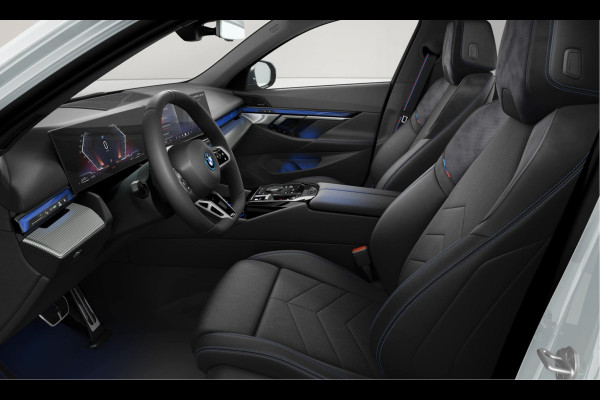 BMW 5 Serie Touring 530e M-Sport Pro - Pano - Trekhaak - ACC - Head-up - Harman Kardon