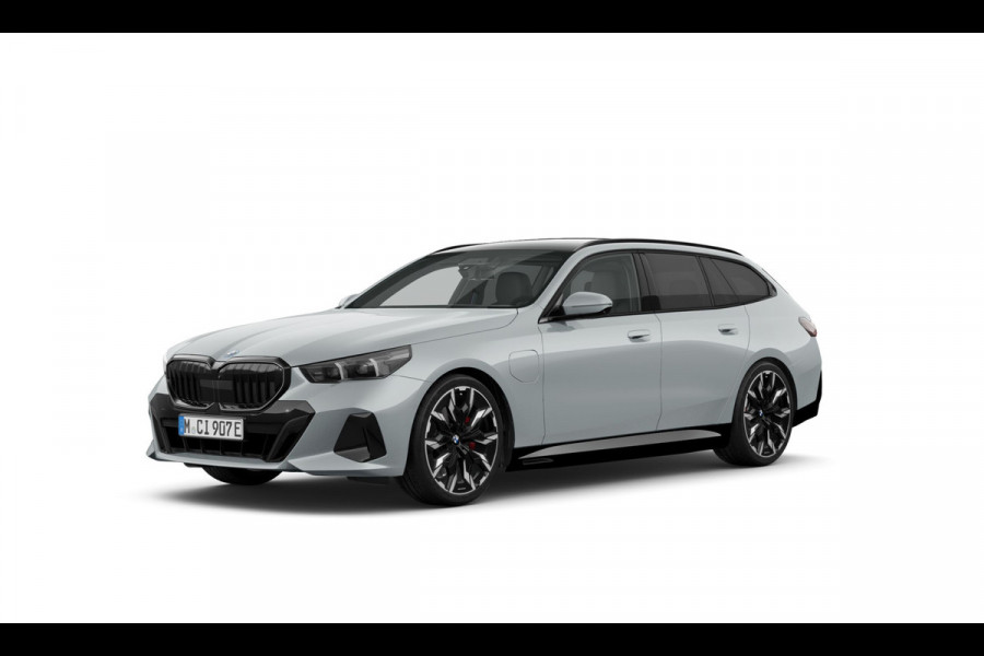 BMW 5 Serie Touring 530e M-Sport Pro - Pano - Trekhaak - ACC - Head-up - Harman Kardon
