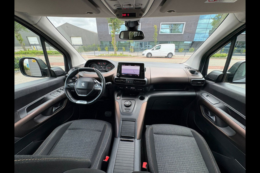 Peugeot Rifter Long GT-line 7-PERSOON,CAMERA,AUTOMAAT,TREKHAAK,APK,GARANTIE,131PK