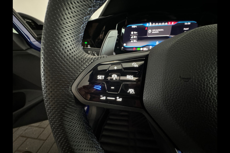 Volkswagen Golf 2.0 TSI 4M R Performance Pano|Akrapovic|Memory