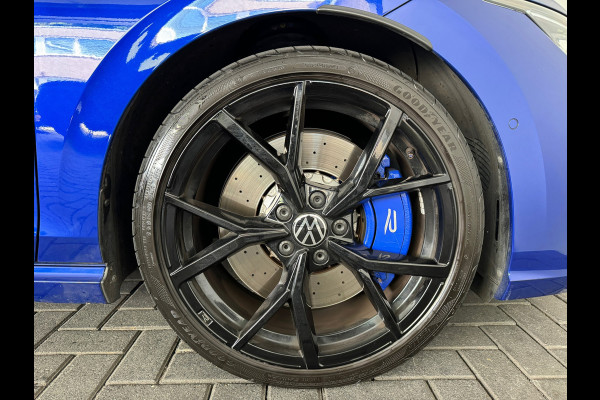 Volkswagen Golf 2.0 TSI 4M R Performance Pano|Akrapovic|Memory