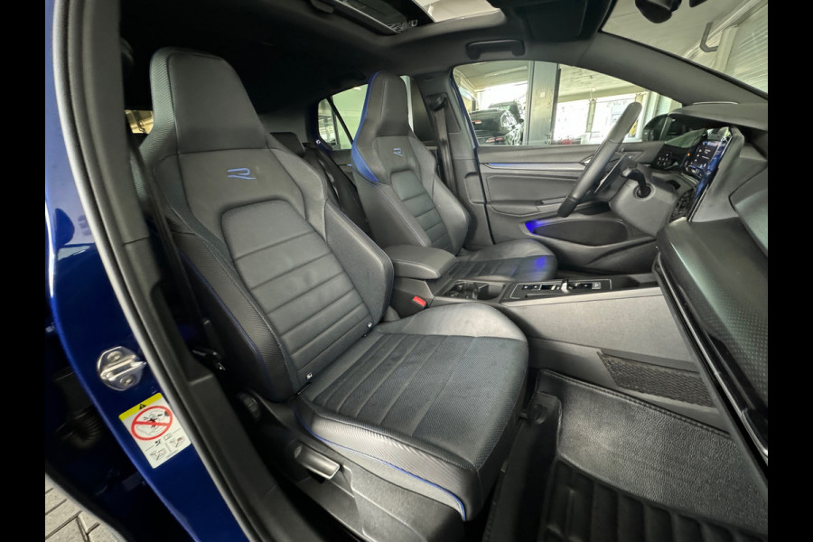 Volkswagen Golf 2.0 TSI 4M R Performance Pano|Akrapovic|Memory