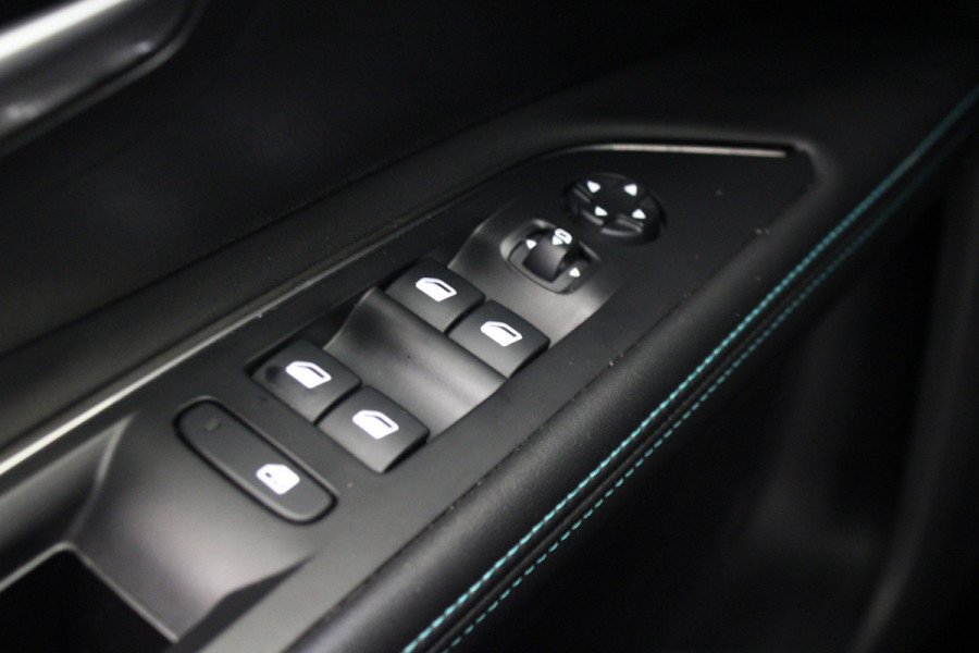 Peugeot 5008 1.2 PureTech Allure |Camera|Navi|