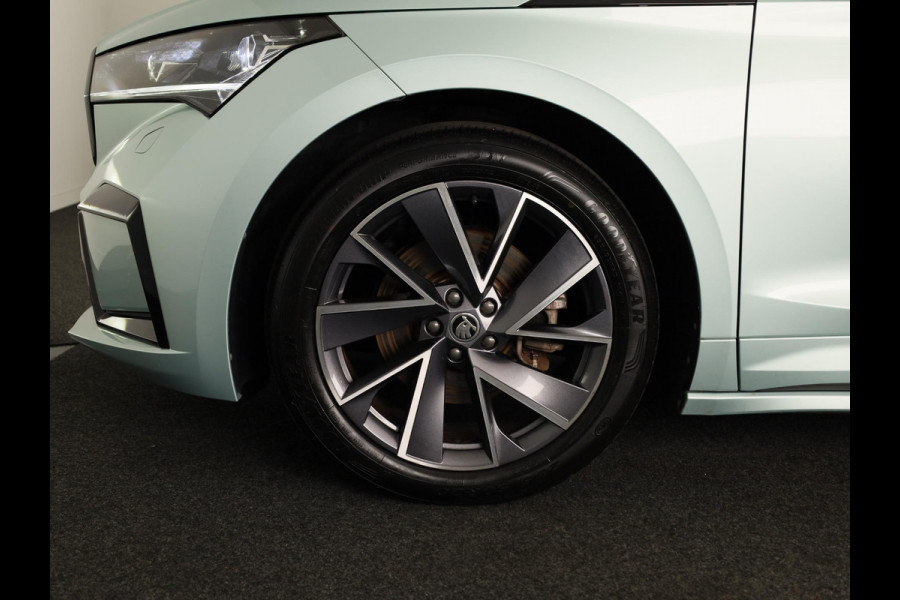 Škoda ENYAQ iV 60 Sportline 180pk | SOH 93,79% | Navigatie | Matrix koplampen | Verwarmbare voorstoelen | 20 inch Lichtmetalen velgen