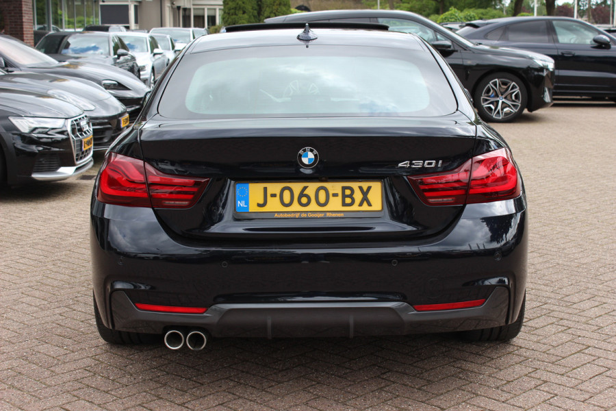 BMW 4 Serie Gran Coupé 430i High Exe. M Sport / Schuifdak / Camera / Head-up / Harman Kardon / 19'' / Leder / Navigatie / Dodehoek / DAB / Stoelverwarming / Cruise Control
