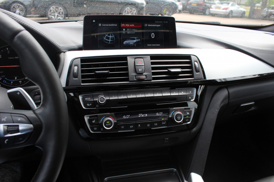BMW 4 Serie Gran Coupé 430i High Exe. M Sport / Schuifdak / Camera / Head-up / Harman Kardon / 19'' / Leder / Navigatie / Dodehoek / DAB / Stoelverwarming / Cruise Control