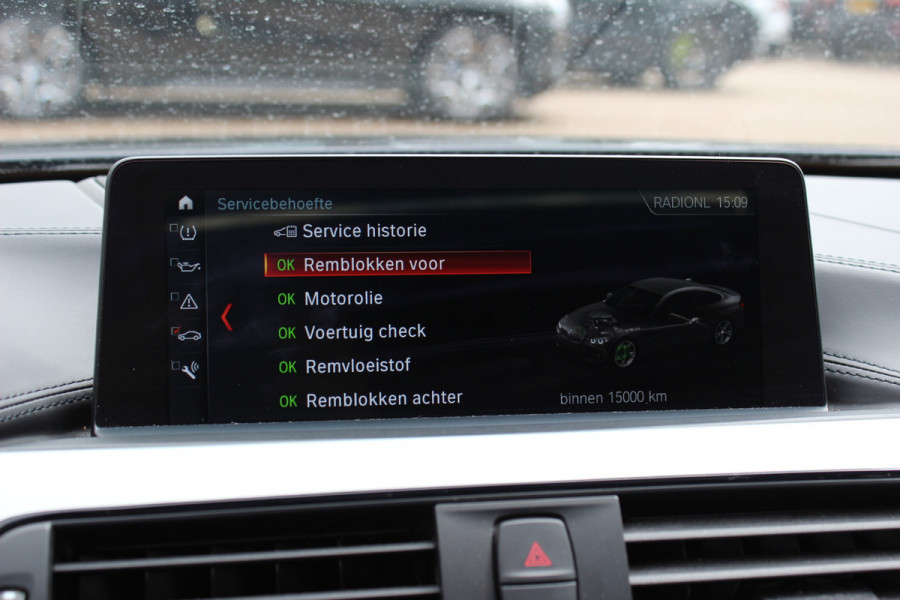 BMW 4 Serie Gran Coupé 430i High Exe. M Sport / Schuifdak / Camera / Head-up / Harman Kardon / 19'' / Leder / Navigatie / Dodehoek / DAB / Stoelverwarming / Cruise Control