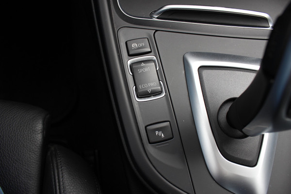 BMW 4 Serie Gran Coupé 430i High Exe. M Sport / Schuifdak / Camera / Head-up / Harman Kardon / 19'' / Leder / Navigatie / Dodehoek / DAB / Stoelverwarming / Cruise Control