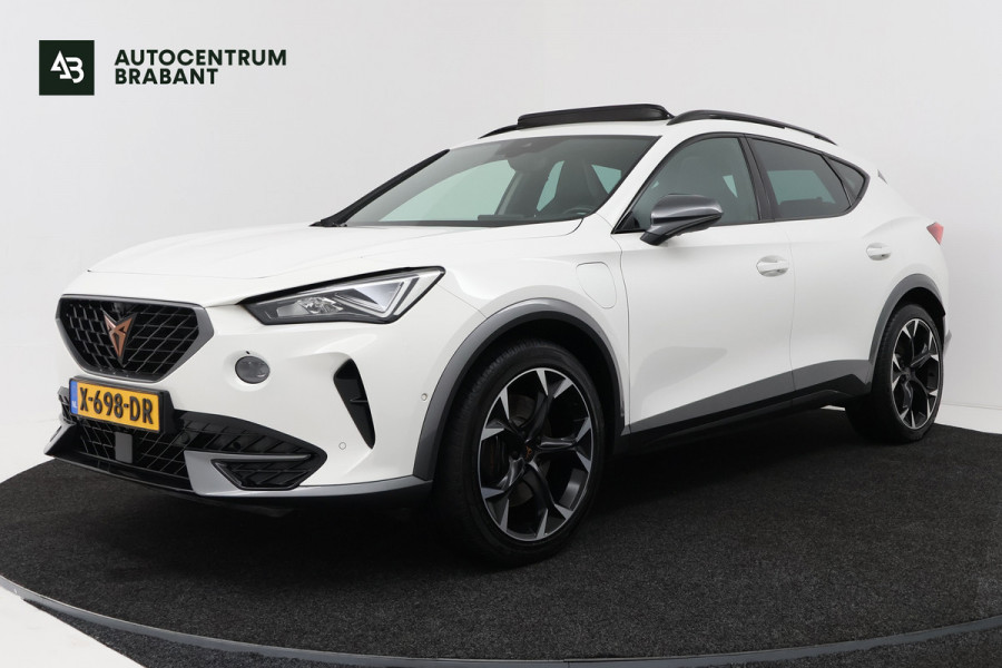 CUPRA Formentor 1.4 e-Hybrid VZ Copper Edition (PANORAMADAK, STOEL/STUUR VERWARMING, CAMERA, ELEKTR STOELEN, SENSOREN)