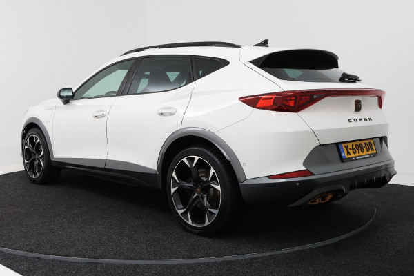 CUPRA Formentor 1.4 e-Hybrid VZ Copper Edition (PANORAMADAK, STOEL/STUUR VERWARMING, CAMERA, ELEKTR STOELEN, SENSOREN)