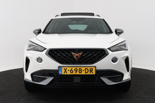 CUPRA Formentor 1.4 e-Hybrid VZ Copper Edition (PANORAMADAK, STOEL/STUUR VERWARMING, CAMERA, ELEKTR STOELEN, SENSOREN)