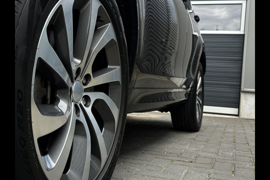 Land Rover Discovery Sport P300e 1.5 SE Facelift | Trekh | Pano | Meridian | Memory | 12/23