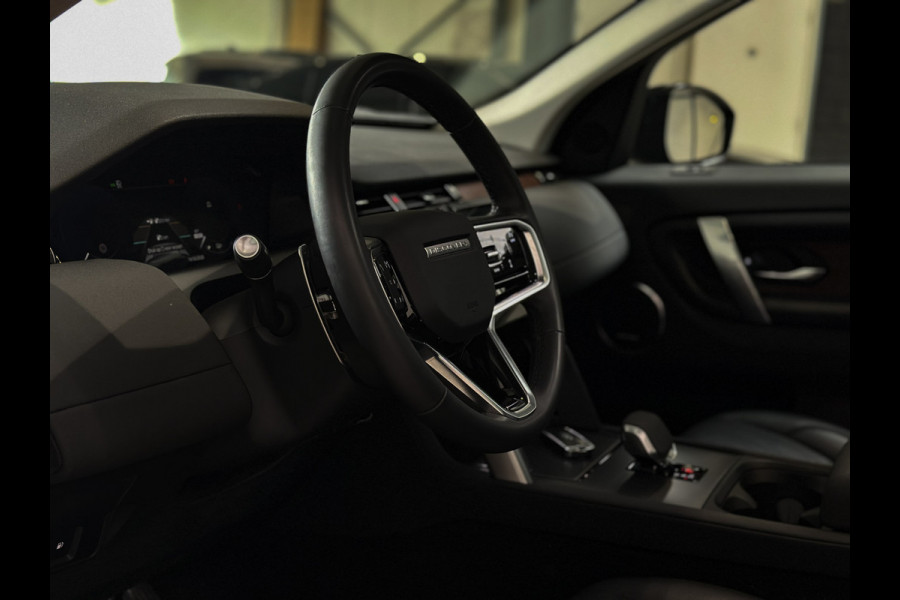 Land Rover Discovery Sport P300e 1.5 SE Facelift | Trekh | Pano | Meridian | Memory | 12/23