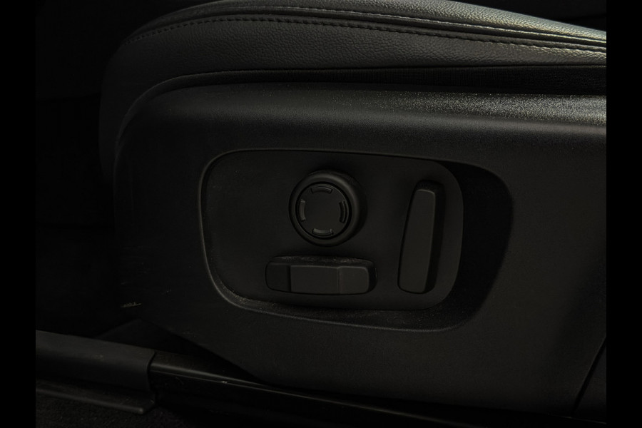 Land Rover Discovery Sport P300e 1.5 SE Facelift | Trekh | Pano | Meridian | Memory | 12/23