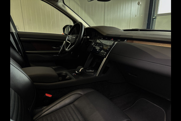 Land Rover Discovery Sport P300e 1.5 SE Facelift | Trekh | Pano | Meridian | Memory | 12/23