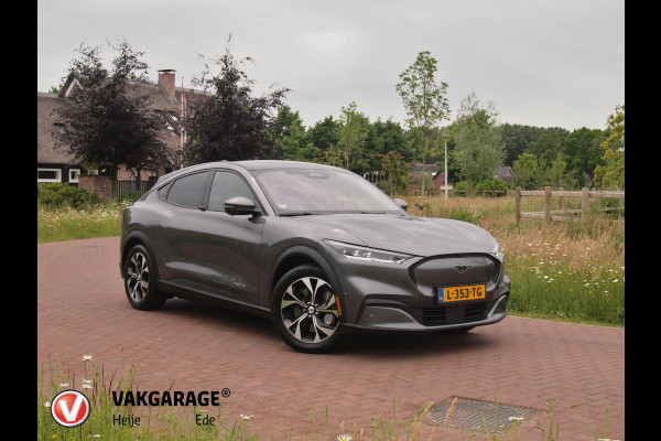 Ford Mustang Mach-E Extended RWD 98 kWh | 360 Camera | Bang & Olufsen | Stoel Memory | Apple Carplay | Cruise Control |