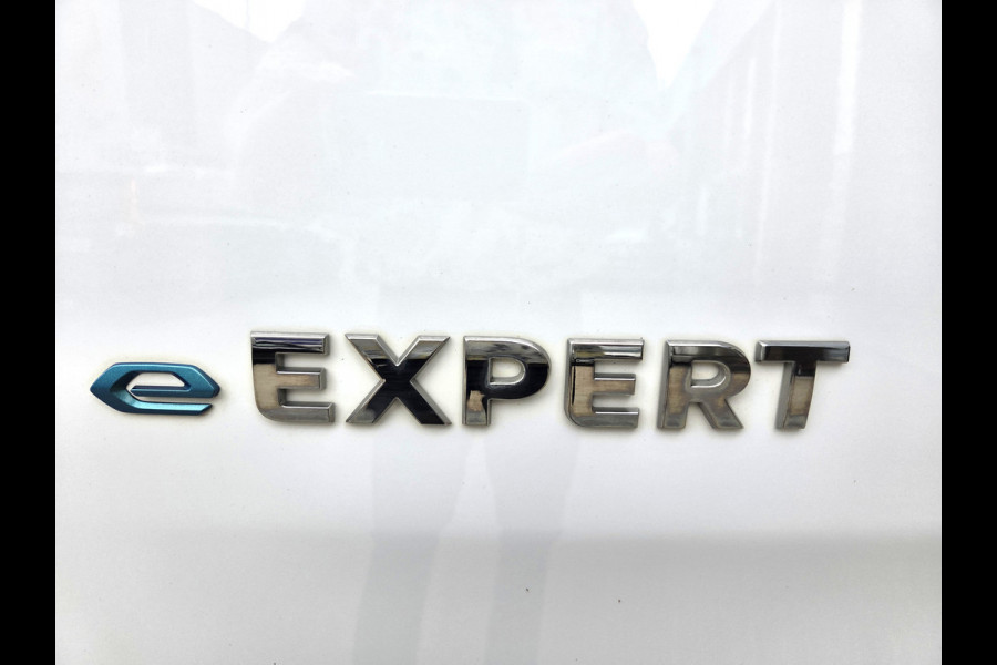 Peugeot e-Expert L2 75 kWh Xenon Stoelverwarming Airco Achteruitrijcamera