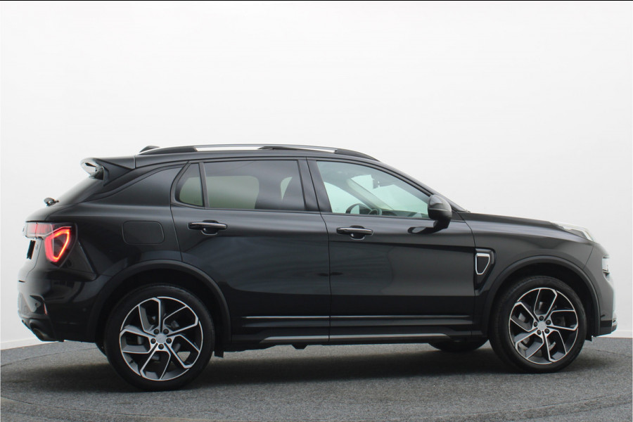 Lynk & Co 01 1.5 Plug-in Hybrid Camera, Panoramadak, ACC, Infinity Sound, Apple Carplay, DAB, LED, 20''