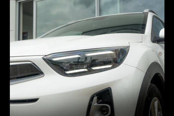 Kia Stonic 1.0 T-GDi MHEV DynamicLine | Navigiatie | Achteruitrijcamera |
