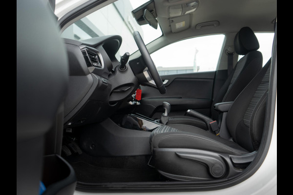 Kia Stonic 1.0 T-GDi MHEV DynamicLine | Navigiatie | Achteruitrijcamera |