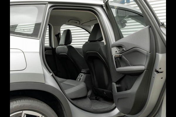 BMW iX1 eDrive20 - 67kWh - Memoryzetel - Massage - Harman Kardon - Camera