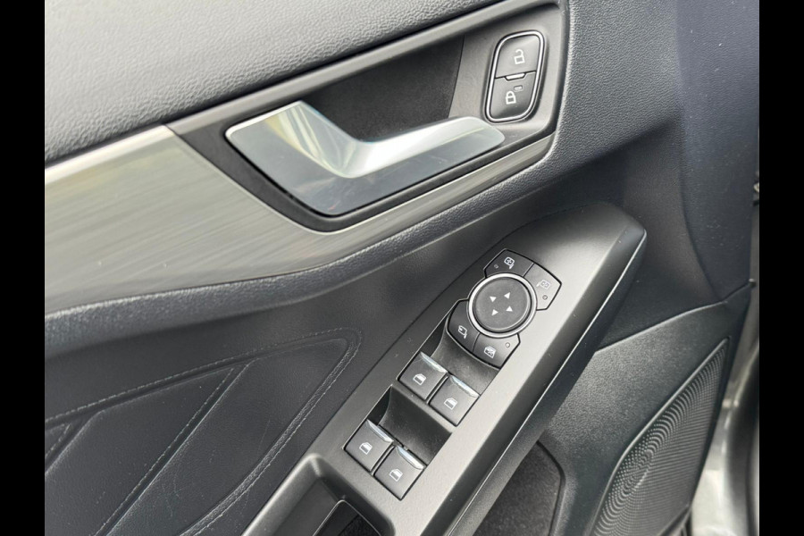 Ford FOCUS Wagon 1.5 ECOBOOST 150PK TITANIUM BUSINESS TREKHAAK/NAVI/PDC/STUURVERW.****