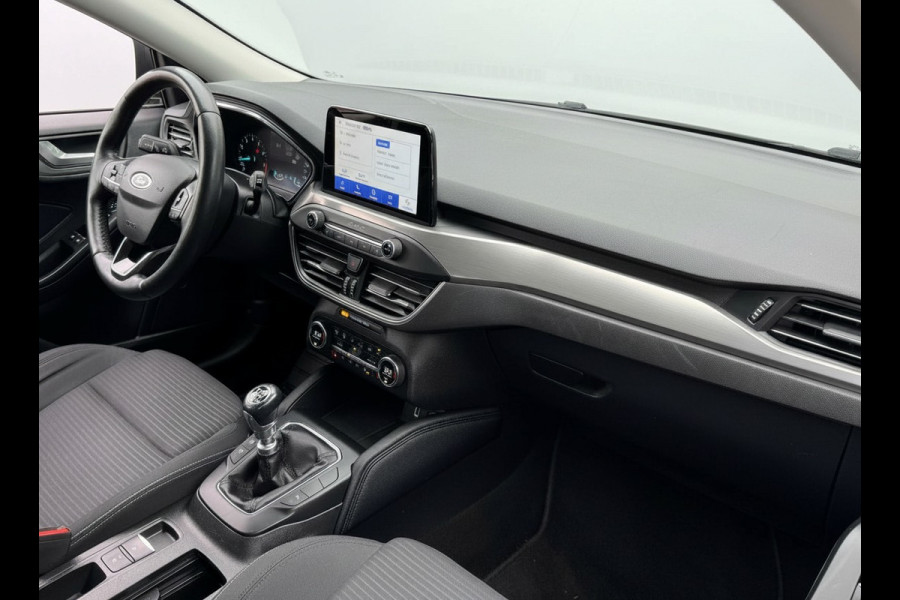Ford FOCUS Wagon 1.5 ECOBOOST 150PK TITANIUM BUSINESS TREKHAAK/NAVI/PDC/STUURVERW.****