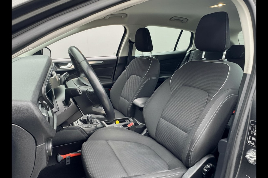 Ford FOCUS Wagon 1.5 ECOBOOST 150PK TITANIUM BUSINESS TREKHAAK/NAVI/PDC/STUURVERW.****