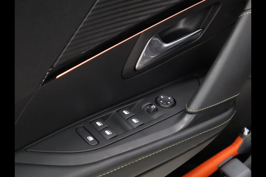 Peugeot 208 1.2 GT Pack [PANORAMADAK, CAMERA, APPLE CARPLAY, TREKHAAK, ANDROID, PDC, STOELVERWARMING, CRUISE, LANE ASSIST, MULTI FUNCTIONEEL STUURWIEL, LED, AUTOMAAT, NAVIGATIE, NIEUWSTAAT]