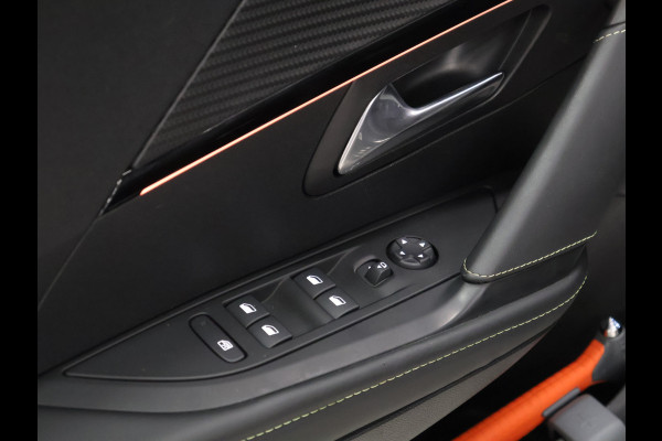 Peugeot 208 1.2 GT Pack [PANORAMADAK, CAMERA, APPLE CARPLAY, TREKHAAK, ANDROID, PDC, STOELVERWARMING, CRUISE, LANE ASSIST, MULTI FUNCTIONEEL STUURWIEL, LED, AUTOMAAT, NAVIGATIE, NIEUWSTAAT]