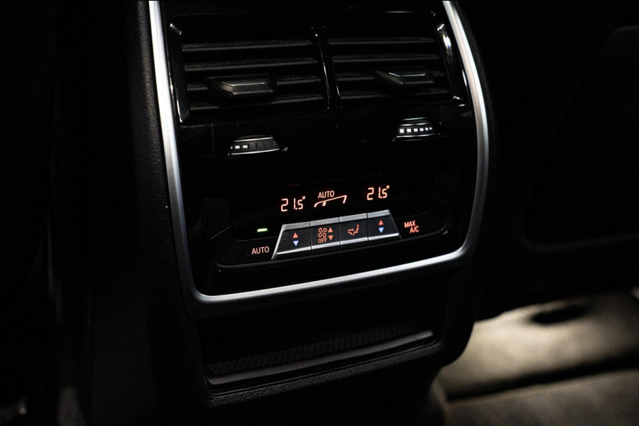 BMW X6 xDrive30d *M-Sport Pro / Soft-Close / Harman Kardon / Panoramadak Sky Lounge / Stoelventillatie*