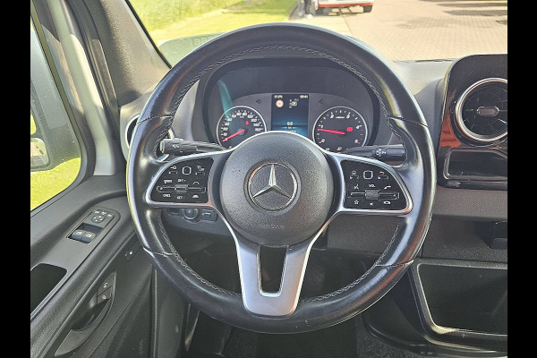 Mercedes-Benz Sprinter 319 L3H2 Maxi LED 2x Schuif 3.5t-Trekhaak Mbux10 Distronic AAC 360 Camera Navi LM Velgen 190 PK