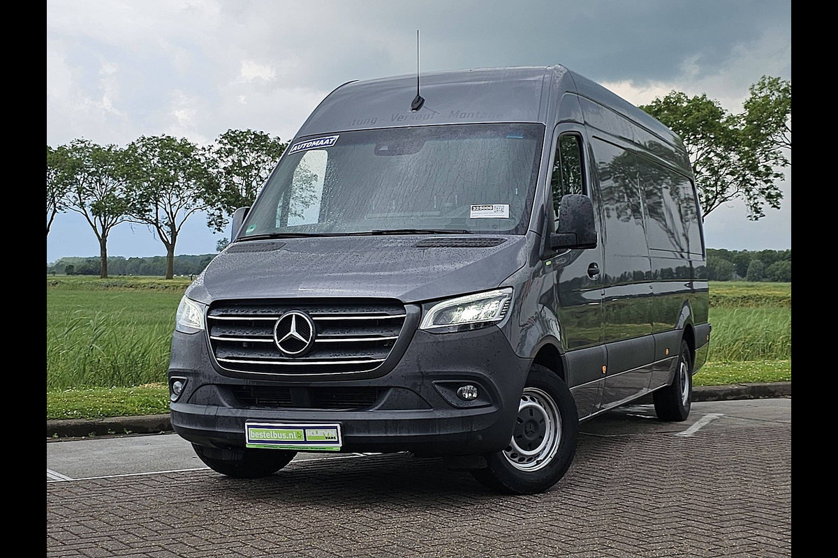 Mercedes-Benz Sprinter 319 3.0 CDI L3H2 L3H2 Maxi LED V6 Automaat 3.5t-Trekhaak Mbux10 Navi Airco Cruise Control Camera Euro6 190 PK