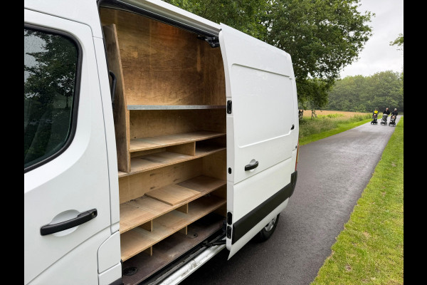 Renault Master T33 2.3 dCi 135 L2H2 Work Edition |'' 104.000 KM '' + Achteruitrijcamera Nu € 13.999,- EX BTW
