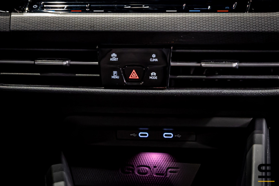 Volkswagen Golf 2.0 TSI GTI|Cam|Trekhaak|Acc|Dealer onderhou