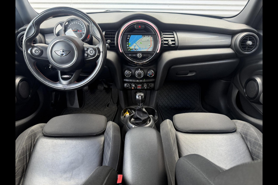 MINI 5-deurs 1.5 Cooper 2e Eigenaar|Cruise|Pano|PDC|Navi|Elek ramen|N.A.P|APK tot 11-2026