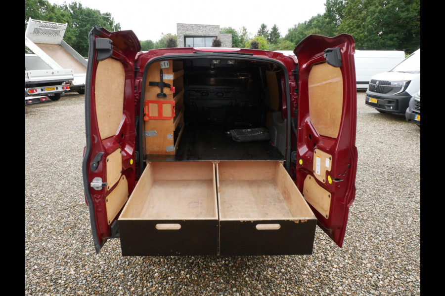 Ford Transit Connect 1.5 EcoBlue 100PK, L1, Automaat, Airco