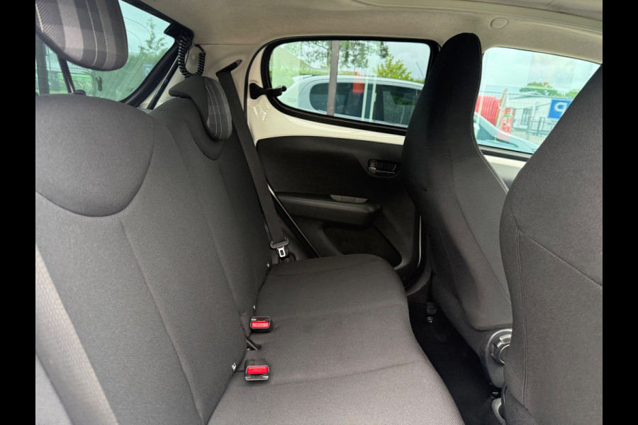Peugeot 108 1.0 e-VTi Allure TOP! - Media - Airco - Pack Look - Org.NL
